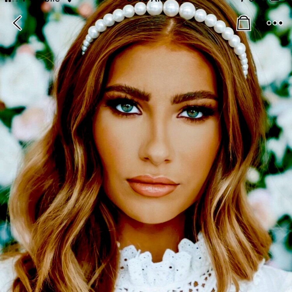 Faux pearl headband